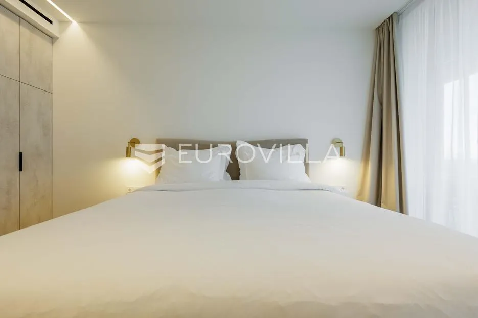 istra, savudrija, petram resort, prostrani dvosoban apartman 92 m² pogled na more, 1. kat - slika 6