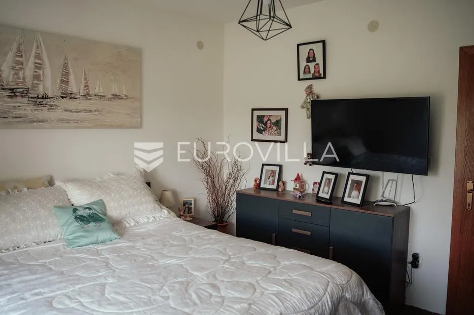 nuštar, prostrana obiteljska kuća 280 m², na zemljištu od 5684 m² - slika 7