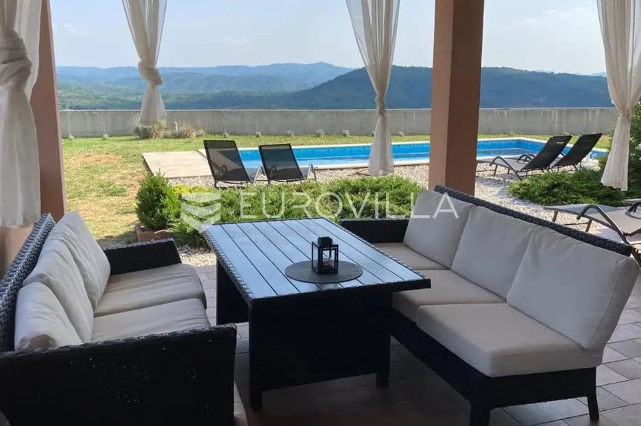 istra, roč, privatna oaza mira s bazenom i spektakularnim pogledom - slika 8