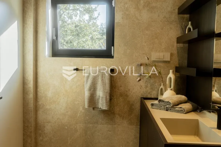 istra, poreč, vrhunska vila sa bazenom - slika 42