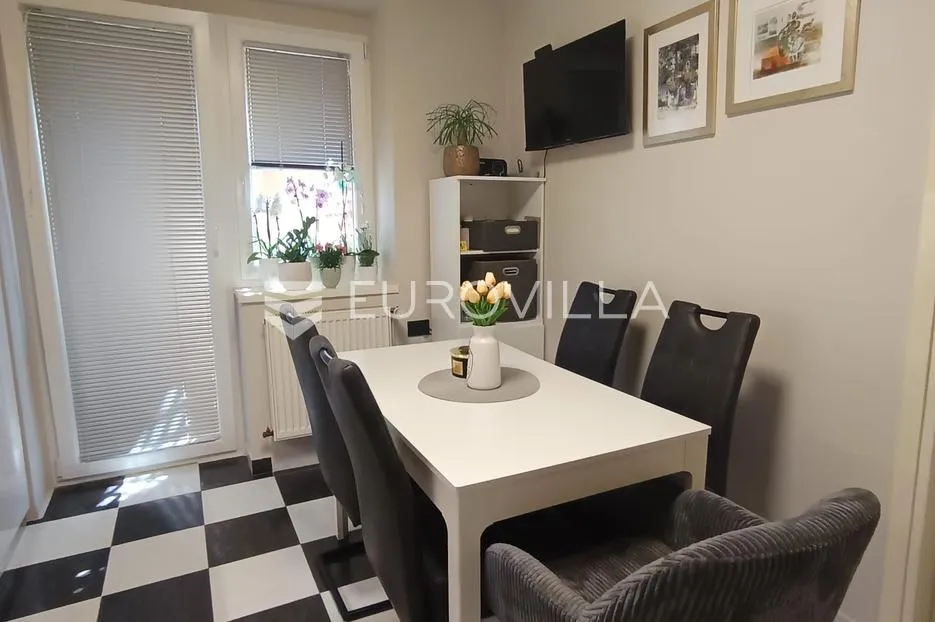 varaždin, centar trosoban stan površine 52,95 m² - slika 2