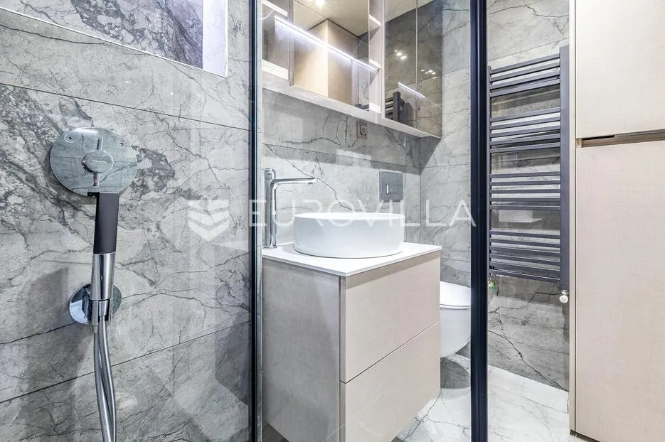 zagreb, kvaternikov trg, moderan stan, 28 m², prvi najam - slika 4