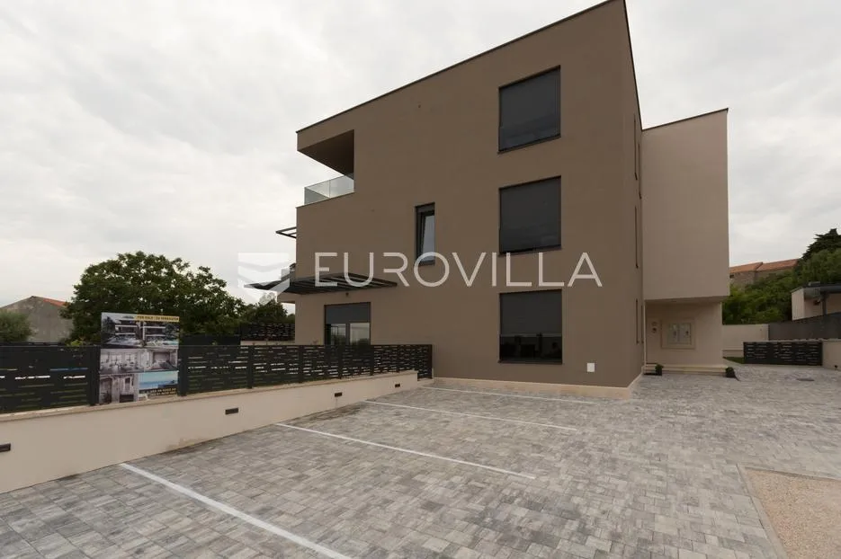 istra, tar, stan s pogledom na stari grad i more - slika 25