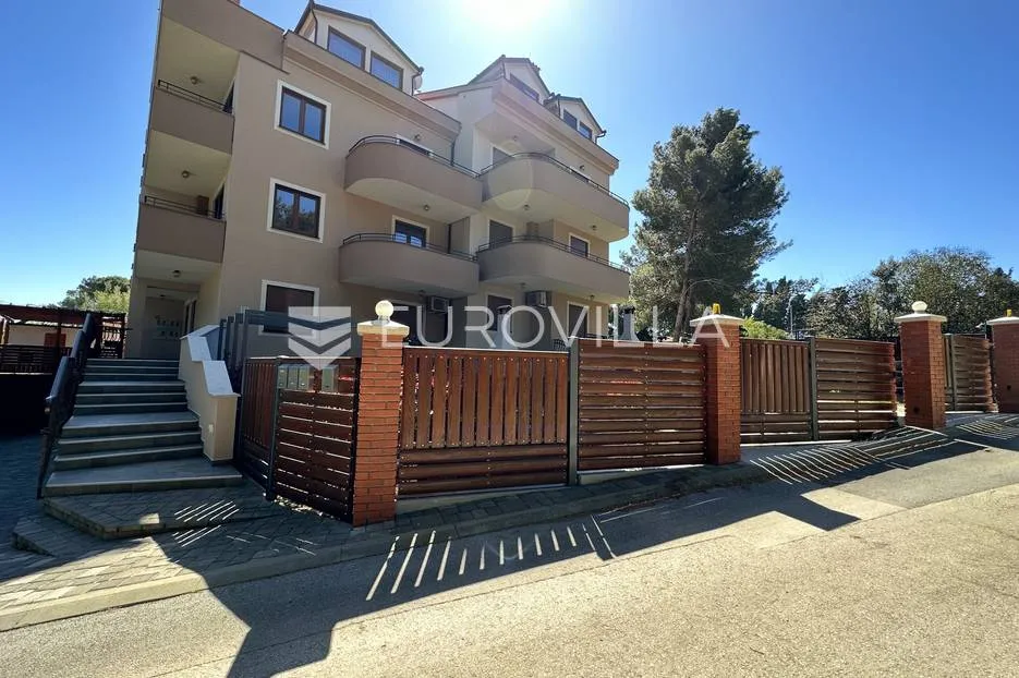 premantura, prekrasan penthaus 185 m² s panoramskim pogledom - slika 3