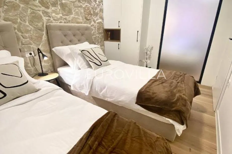 istra, rovinj, predivan stan od 50 m² u centru grada - slika 18