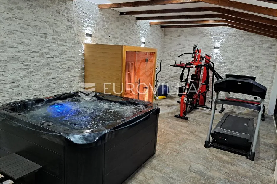 trnovec bartolovečki, šemovec, prekrasna kuća površine 290 m² - slika 13