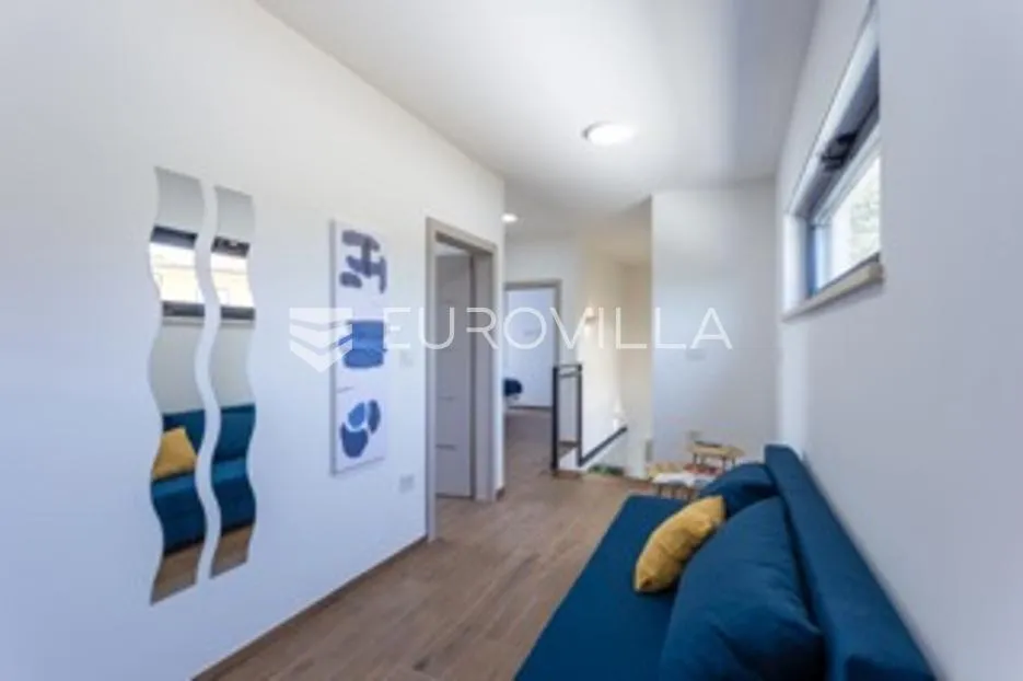 istra, smoljanci, kvalitetna i moderna samostojeća kuća, 208 m², grijani bazen 40 m² - slika 55