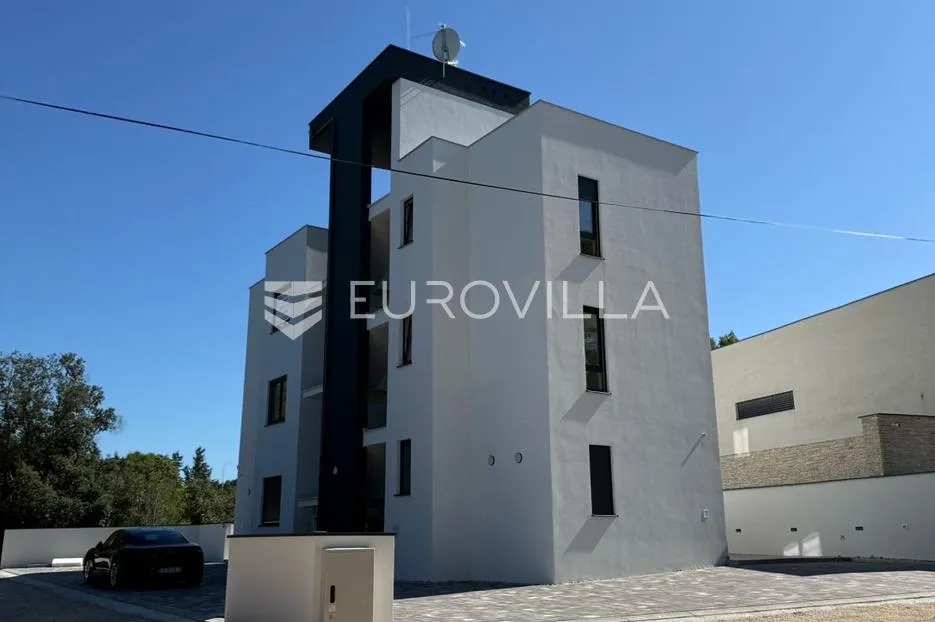 zadar, petrčane, trosoban stan na izvrsnoj lokaciji blizu mora - slika 14