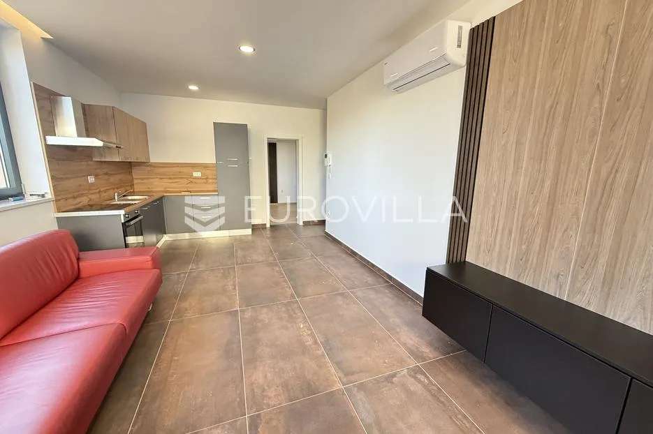 istra, medulin, dvosobni stan novogradnje na neponovljivoj lokaciji, 1. kat, 53 m², 50m od mora - slika 4