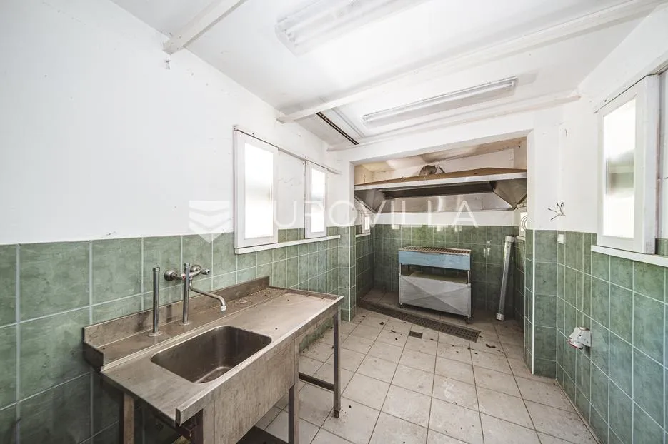 oroslavlje, stambeno poslovni objekt 1861 m² na predivnoj lokaciji - slika 4