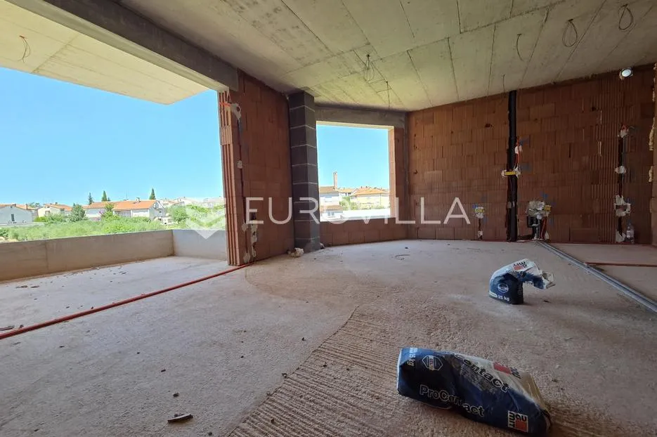 pula, valdebek, moderan penthouse u novogradnji s garažom, 120 m², mirna rezidencijalna zona - slika 10