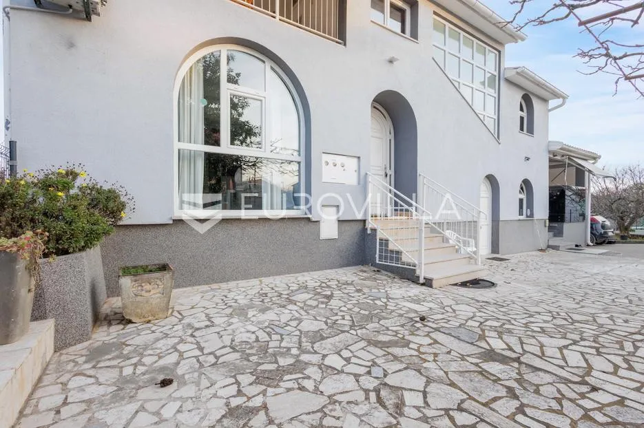 istra, pula, stan 3 spavaće sobe, vrt, parking, 165 m² - slika 50