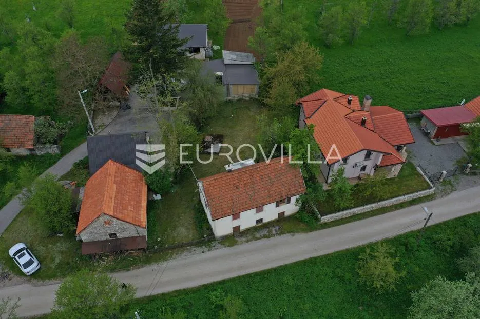 senj, vrzići, starina od 70 m² sa okućnicom od 3.280 m² - slika 11