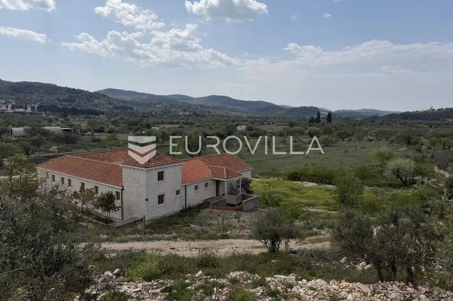 brač, nerežišća, kamena vila na prostranom imanju od 28.122 m² - slika 28