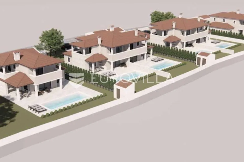 Istra, Premantura, kompleks kuća 200 m od plaže