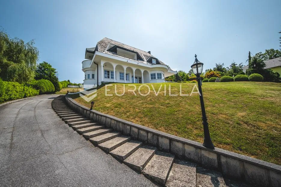 donja pušća, jedinstvena obiteljska villa, parcela 5000 m² - slika 97