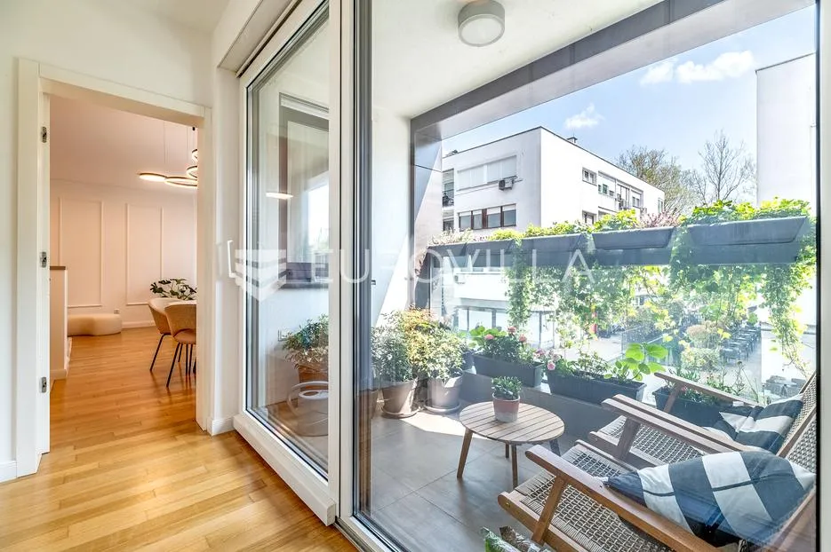zagreb, park maksimir, odličan trosoban stan 79 m², parking, spremište - slika 8
