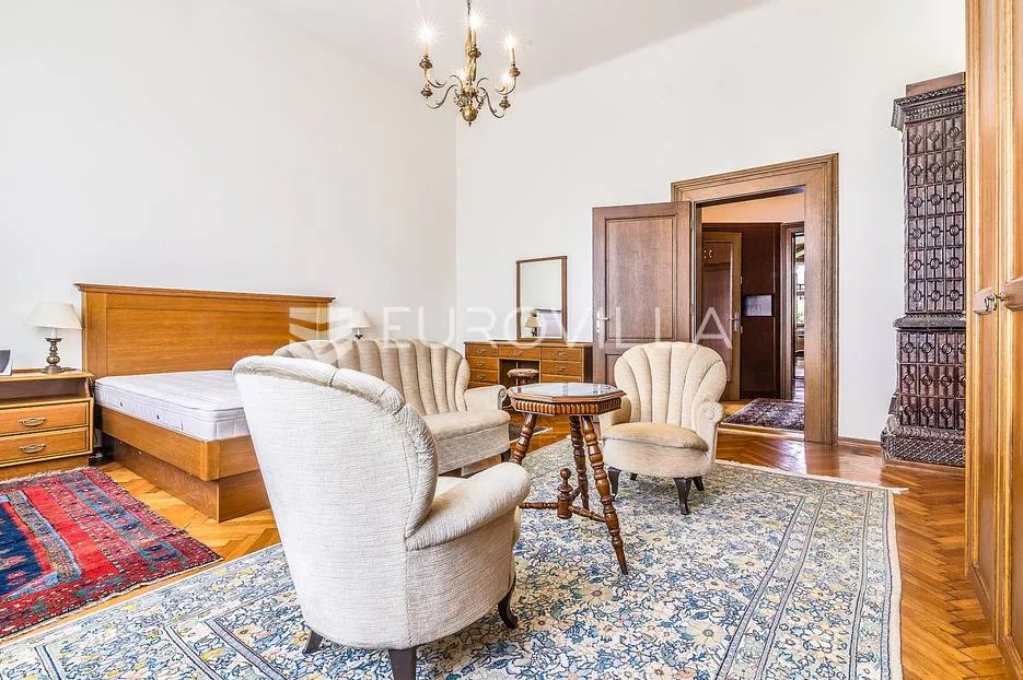 pantovčak, četverosoban stan 238 m2 u prekrasnoj vili s vrtom - slika 6