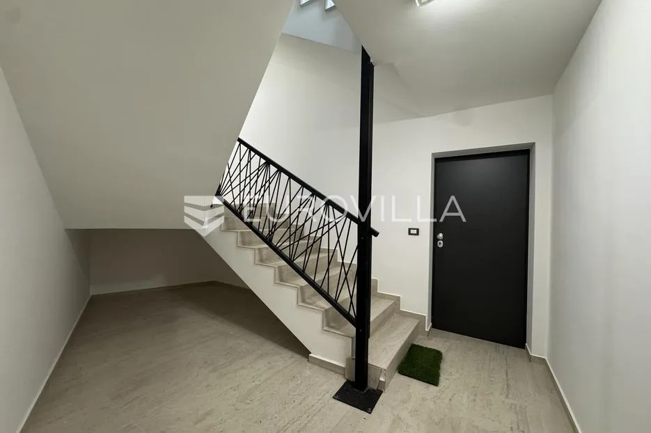 pag, šimuni, dvosoban apartman s vrtom 120 m od mora - slika 13