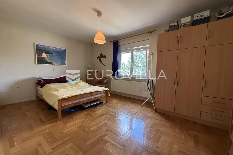 darda, obiteljska kuća s garažom i velikom okućnicom, 124 m² - slika 10