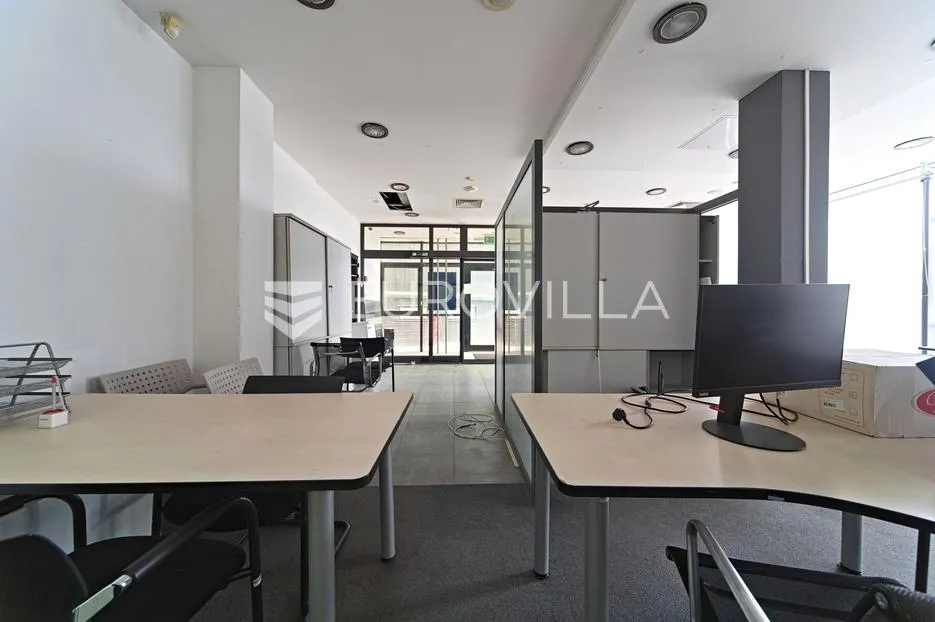 osijek, jug ii, prodaje se prizemni poslovni prostor površine 117 m² - slika 5