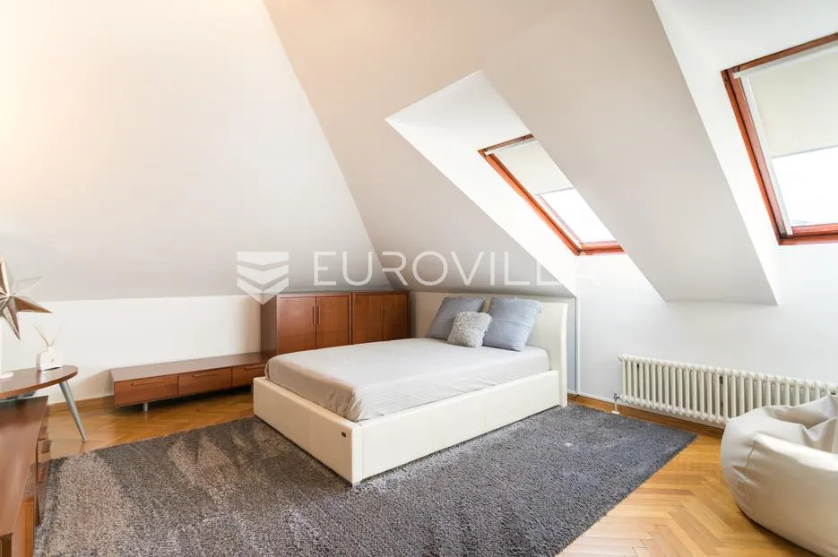 zagreb, maksimir, prekrasan dvoetažni peterosoban stan 202,10 m² - slika 18