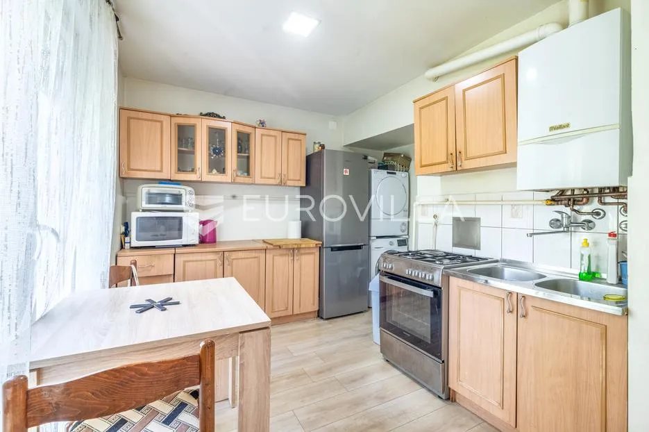 zagreb, voltino, prekrasan dvosoban stan 51 m2 - slika 4