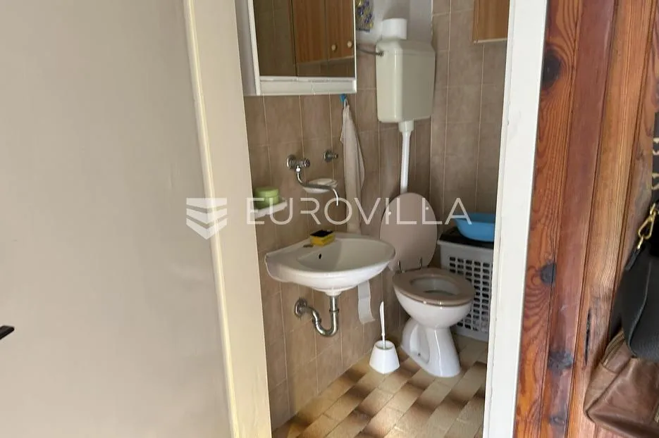 požega, izvanredna investicijska prilika u strogom centru požege - slika 10
