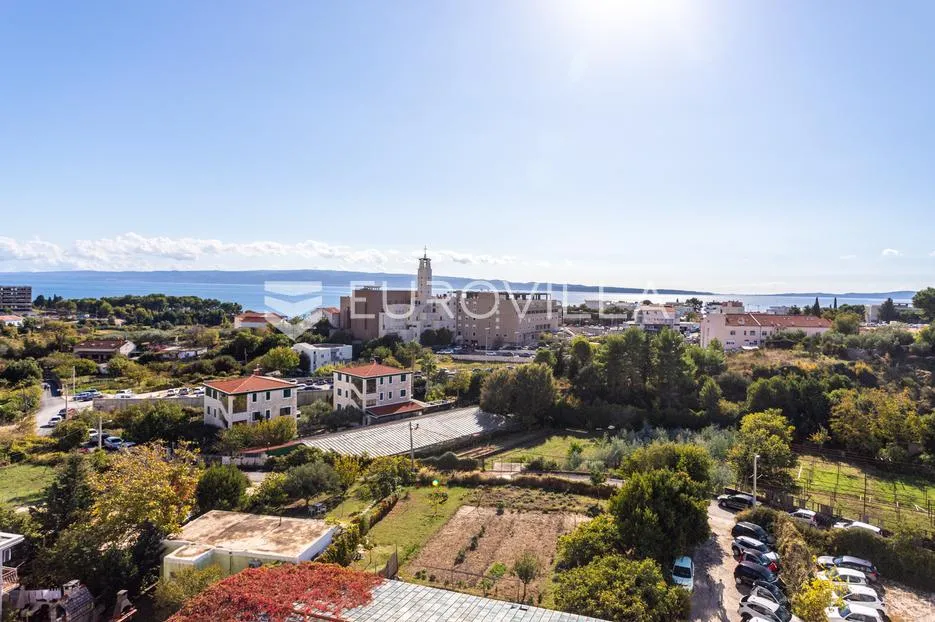 split, trstenik, dvosoban stan na odličnoj lokaciji za dugoročni najam - slika 15