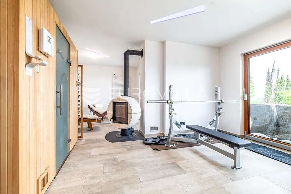 samobor, giznik luksuzna vila novije gradnje 450 m² na parceli od 3350 m² - slika 15