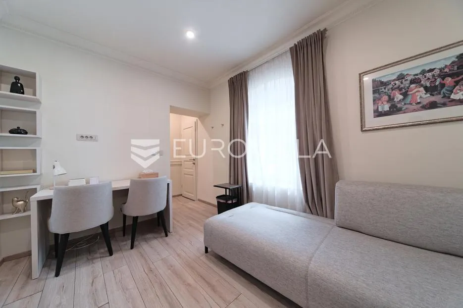 osijek, tvrđa, tri uhodana apartmana 68 m² - slika 8