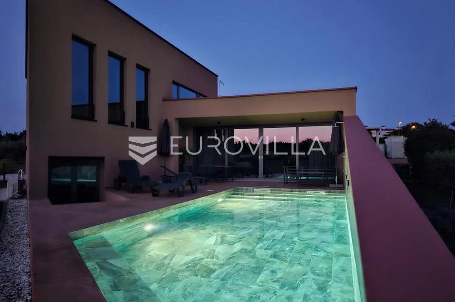 istra, novigrad, moderna kuća s bazenom za najam, pet friendly - slika 34