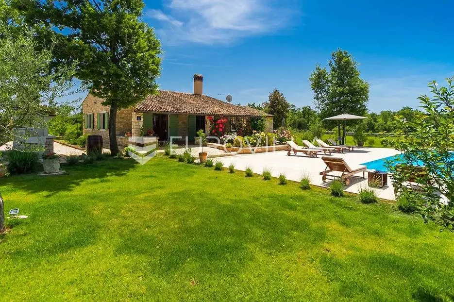 istra, bale, vila s bazenom na imanju od 30.000 m2 u osami - slika 5