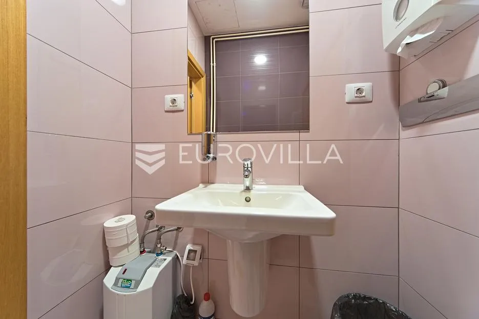 osijek, centar, uređen poslovni ured za najam, 374 m², novogradnja - slika 15