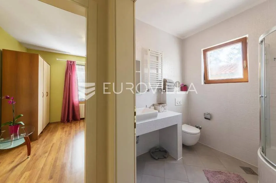 vodnjan, villa na mirnoj lokaciji s bazenom i vrtom - slika 27