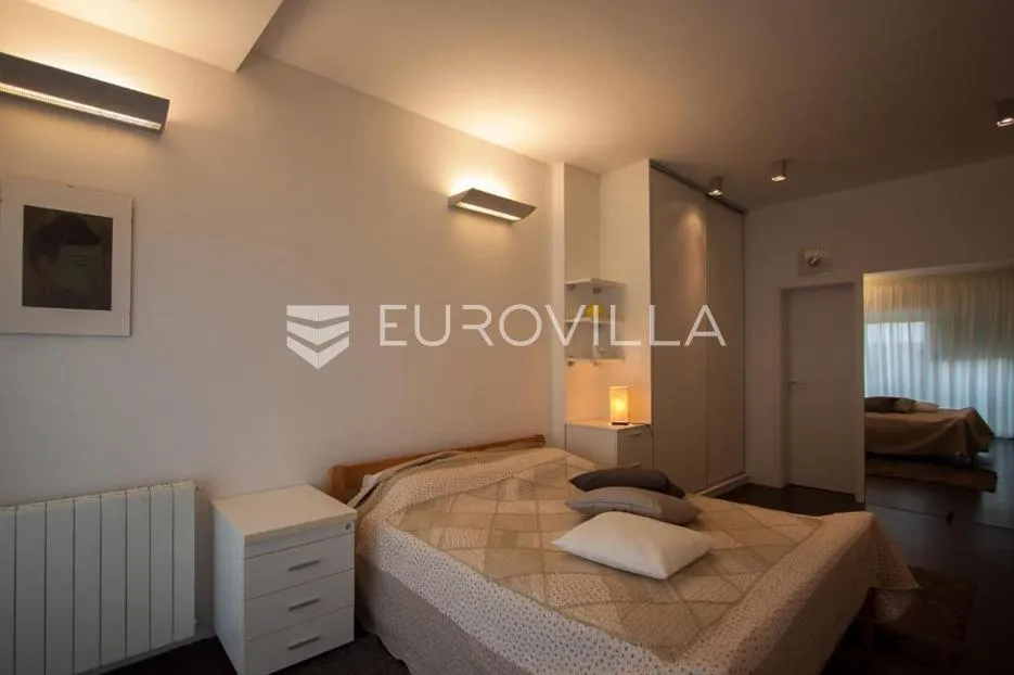 istra, pula, stan 110 m², odmah useljiv - slika 17
