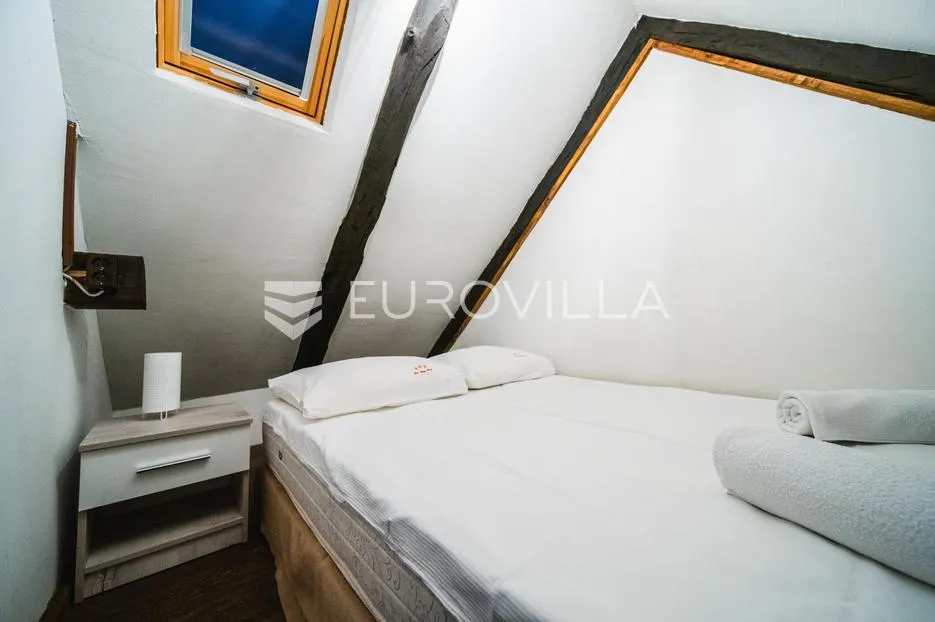 breznica, kuća s uhodanim turističkim najmom - slika 23