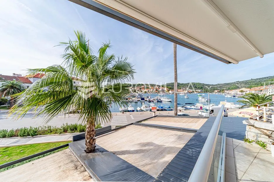 otok korčula, poslovno, stambena kamena zgrada uređena za ugostiteljsko poslovanje - slika 7