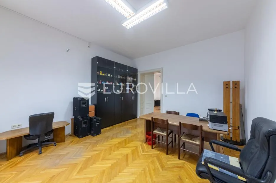 osijek, centar, zakup, opremljena poslovna zgrada prizemlje 650 m² - slika 12
