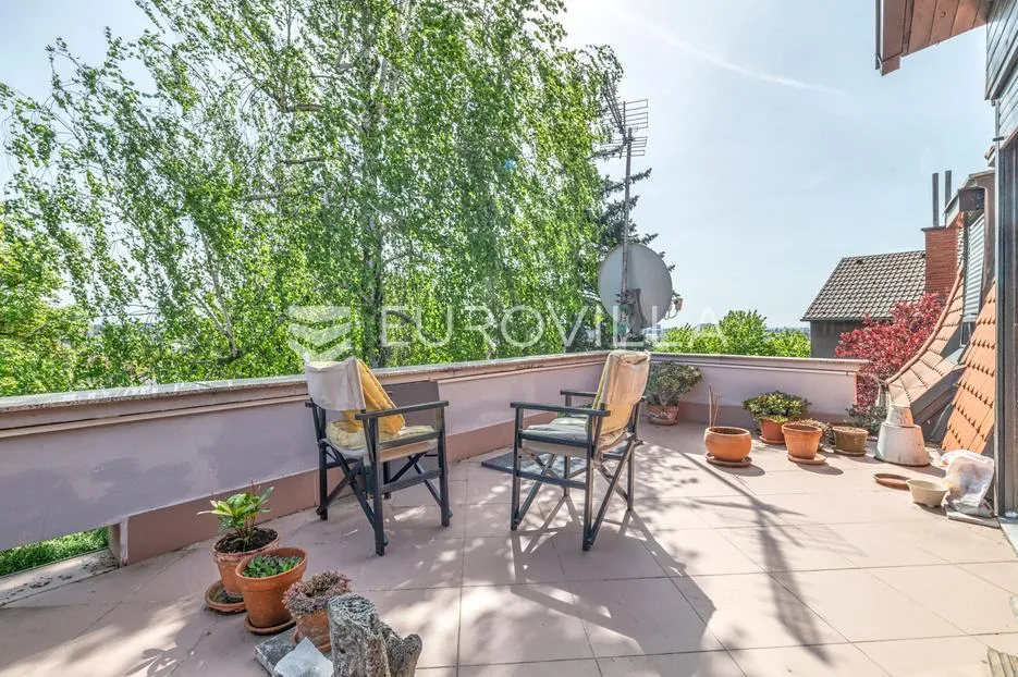 zagreb, srebrnjak, prekrasna vila s uređenom okućnicom - slika 9