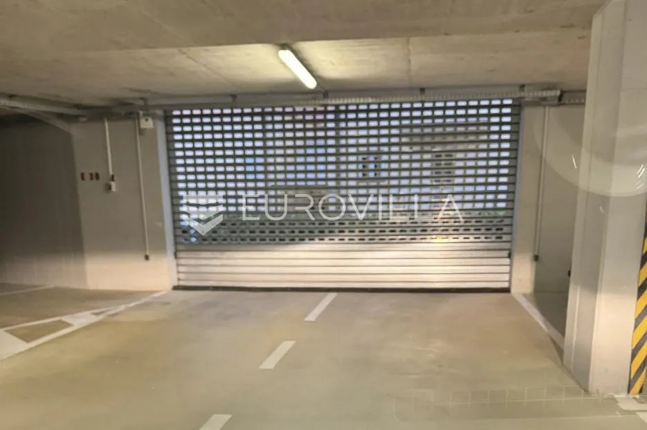 opatija, novogradnja, parkirno mjesto u garaži - slika 2