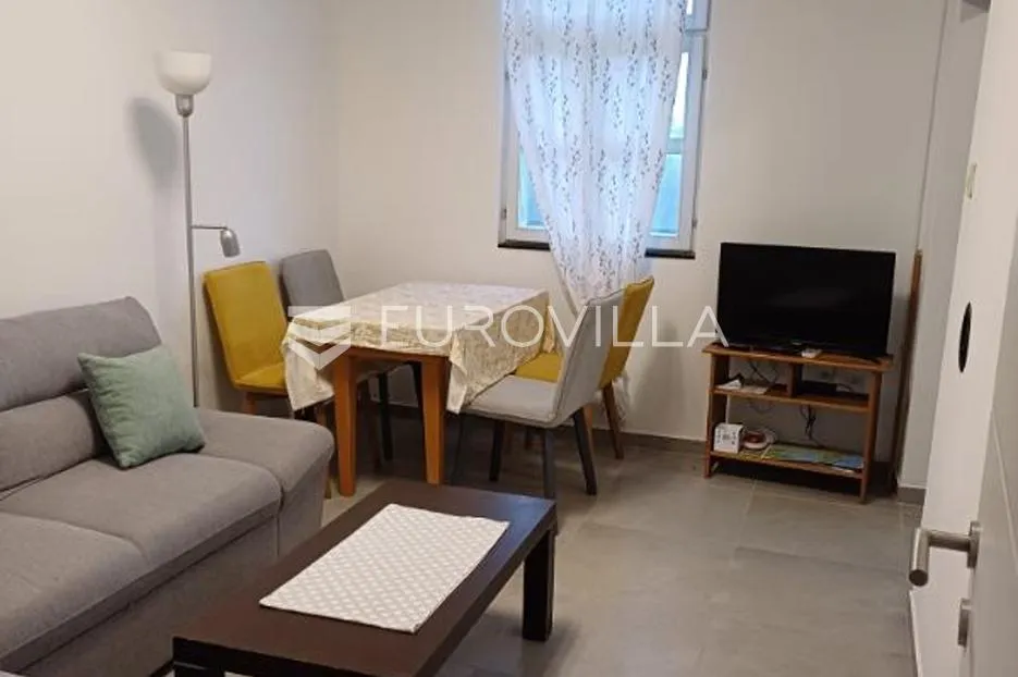 istra, peruški, renovirana kamena kuća 60m2 s bazenom na mirnoj lokaciji - slika 7