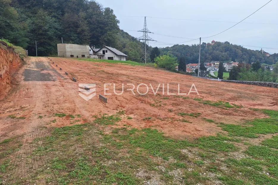karlovac, dubovac, građevinsko zemljište 8000 m² s kućom, prekrasan pogled - slika 3