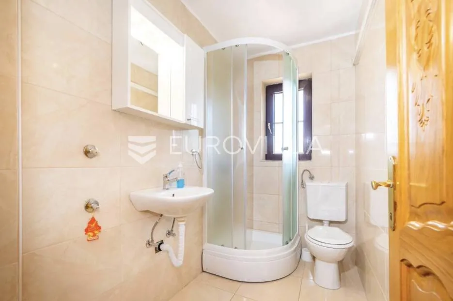 pag, novalja, villa sa 8 uhodanih apartmanskih jedinica i restoranom, pogled na more - slika 13