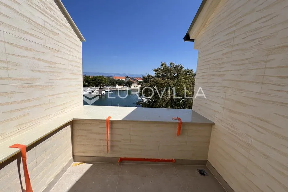 zadar, otok ugljan novogradnja 90 m² prvi red do mora - slika 11