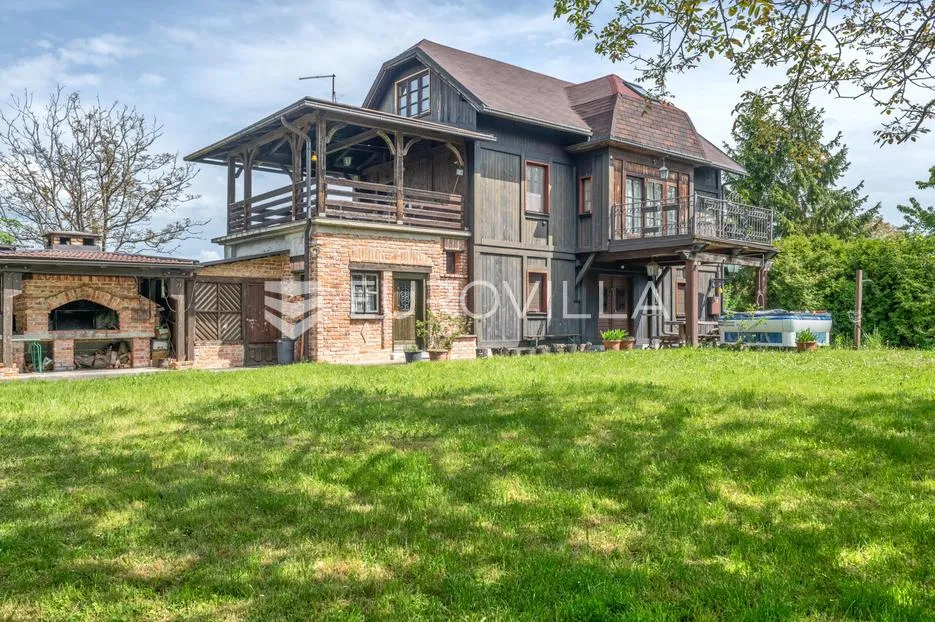 karlovac, draganić, prostrano zemljište sa starom kućom površine 27162 m² - slika 3