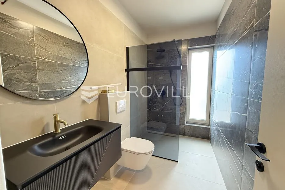 istra, barban, luksuzna vila 180 m² s bazenom i jacuzzijem na mirnoj lokaciji - slika 15