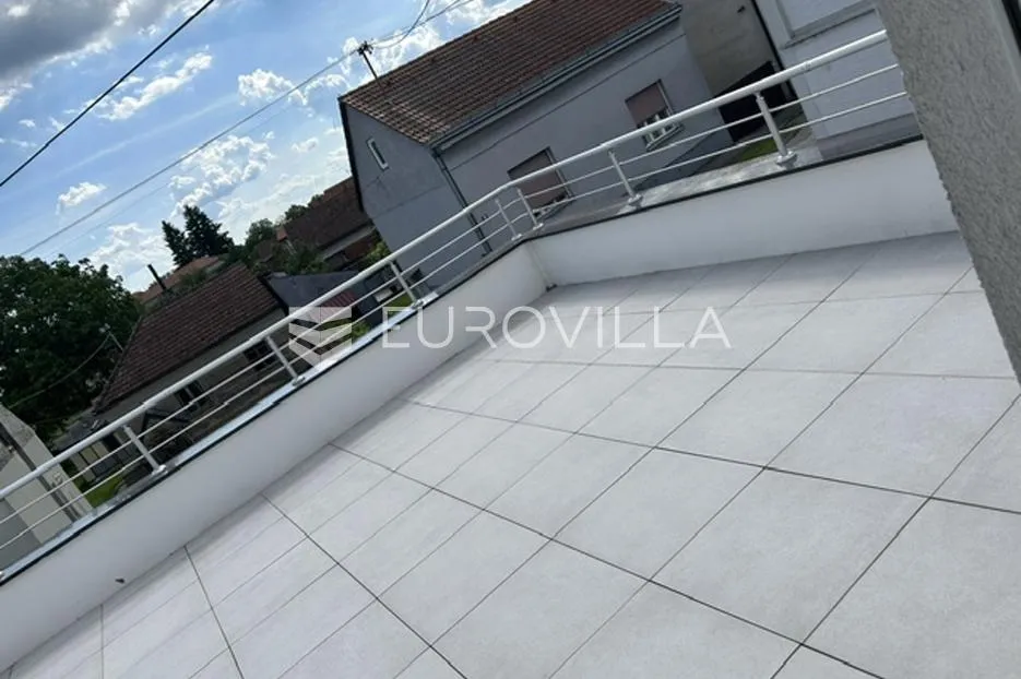 nova gradiška, prostrana i moderna kuća 200 m² - slika 13