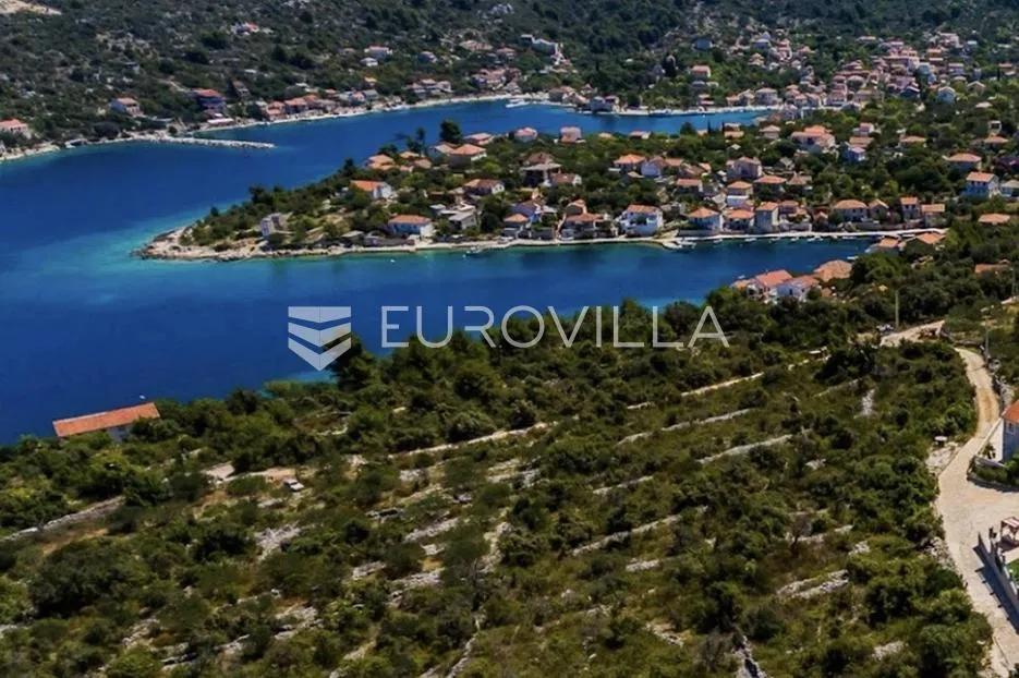 drvenik veliki poljoprivredno zemljište 2.490 m² - slika 1