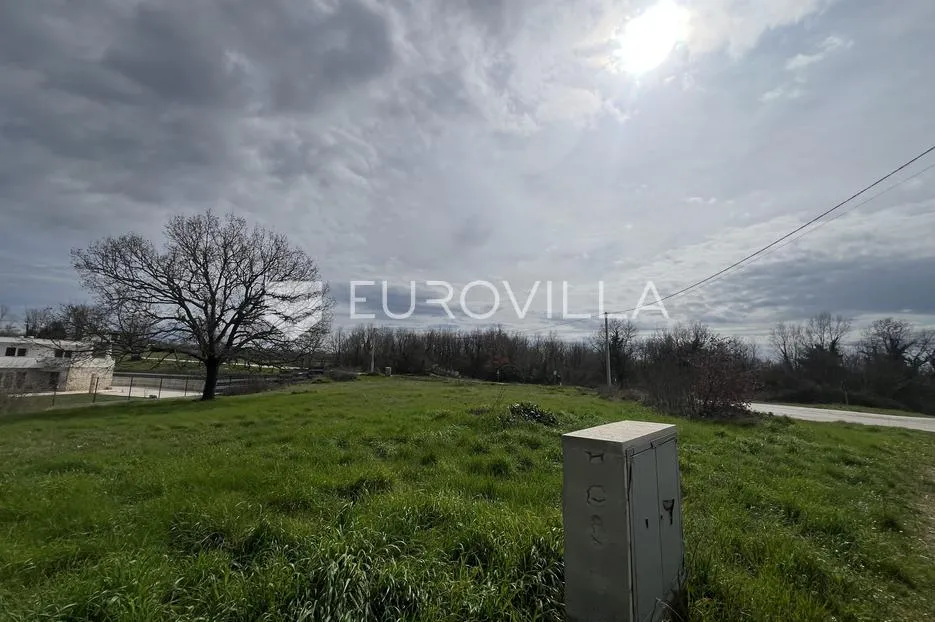 istra, juršići - građevinsko zemljište 670 m2 - slika 2